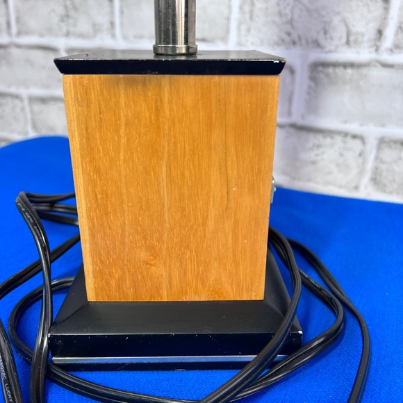 |•HARLEY-DAVIDSON•| Small Woodgrain Lamp Metal HD Logo - Picture 5 of 10